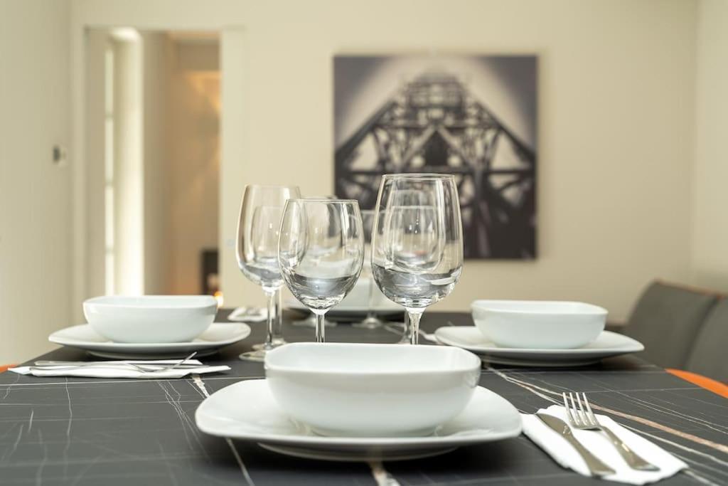 Apt 2 Min From The Cathedral With Private Parking Côme Extérieur photo